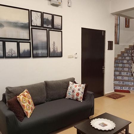 Karjat Villa  Exteriör bild