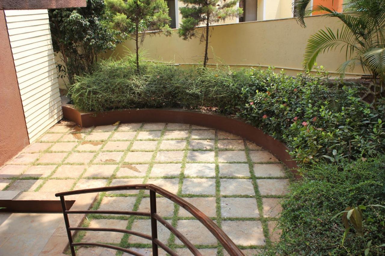 Karjat Villa  Exteriör bild