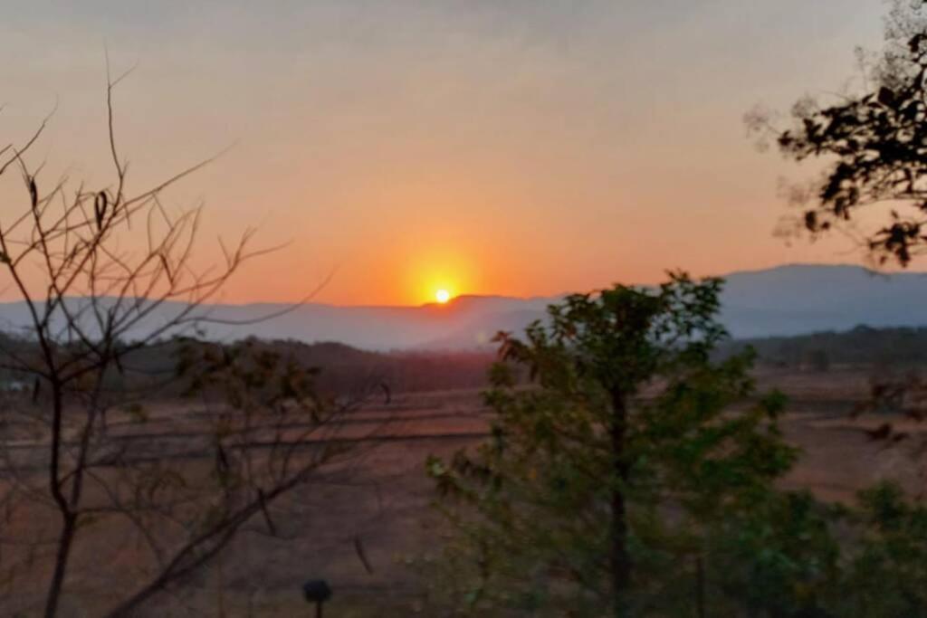 Karjat Villa  Exteriör bild