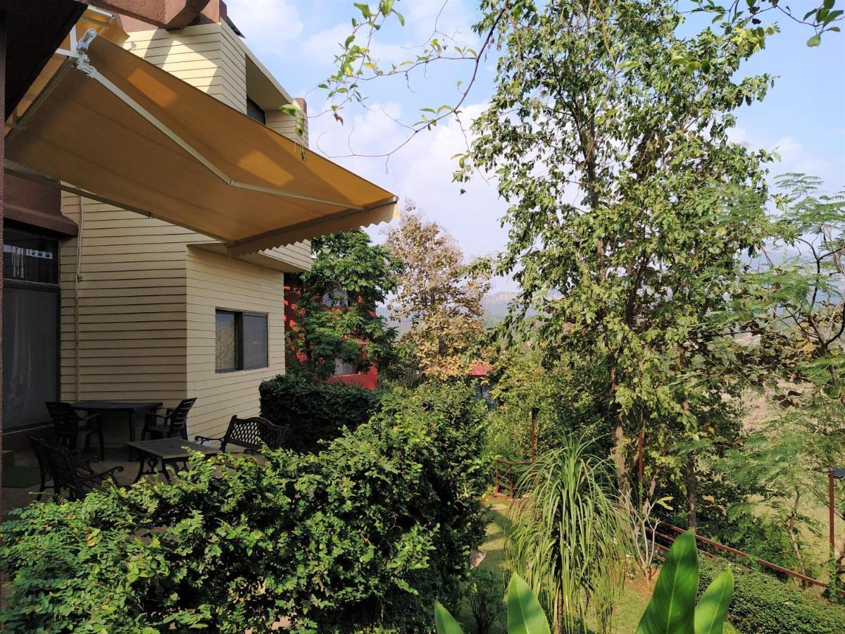 Karjat Villa  Exteriör bild