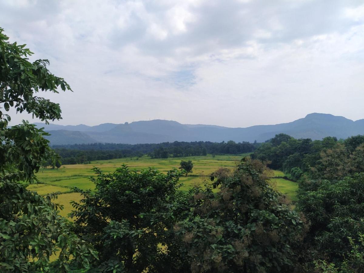 Karjat Villa  Exteriör bild