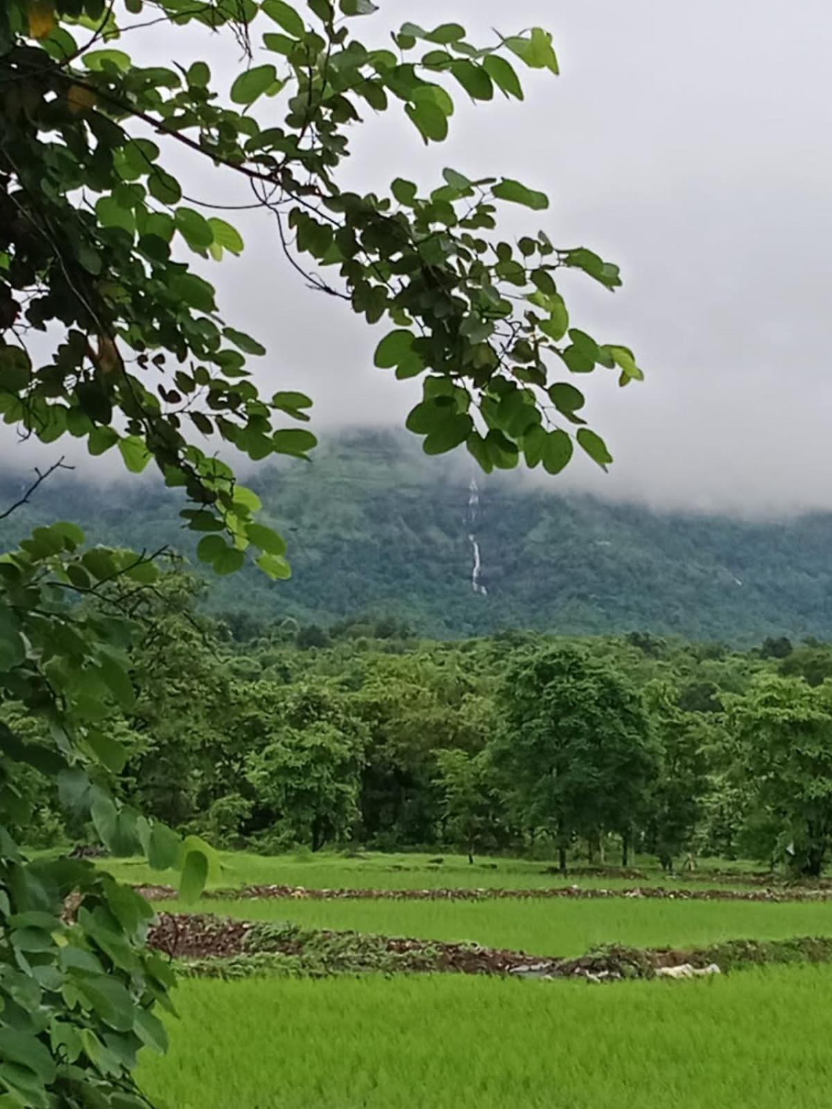 Karjat Villa  Exteriör bild