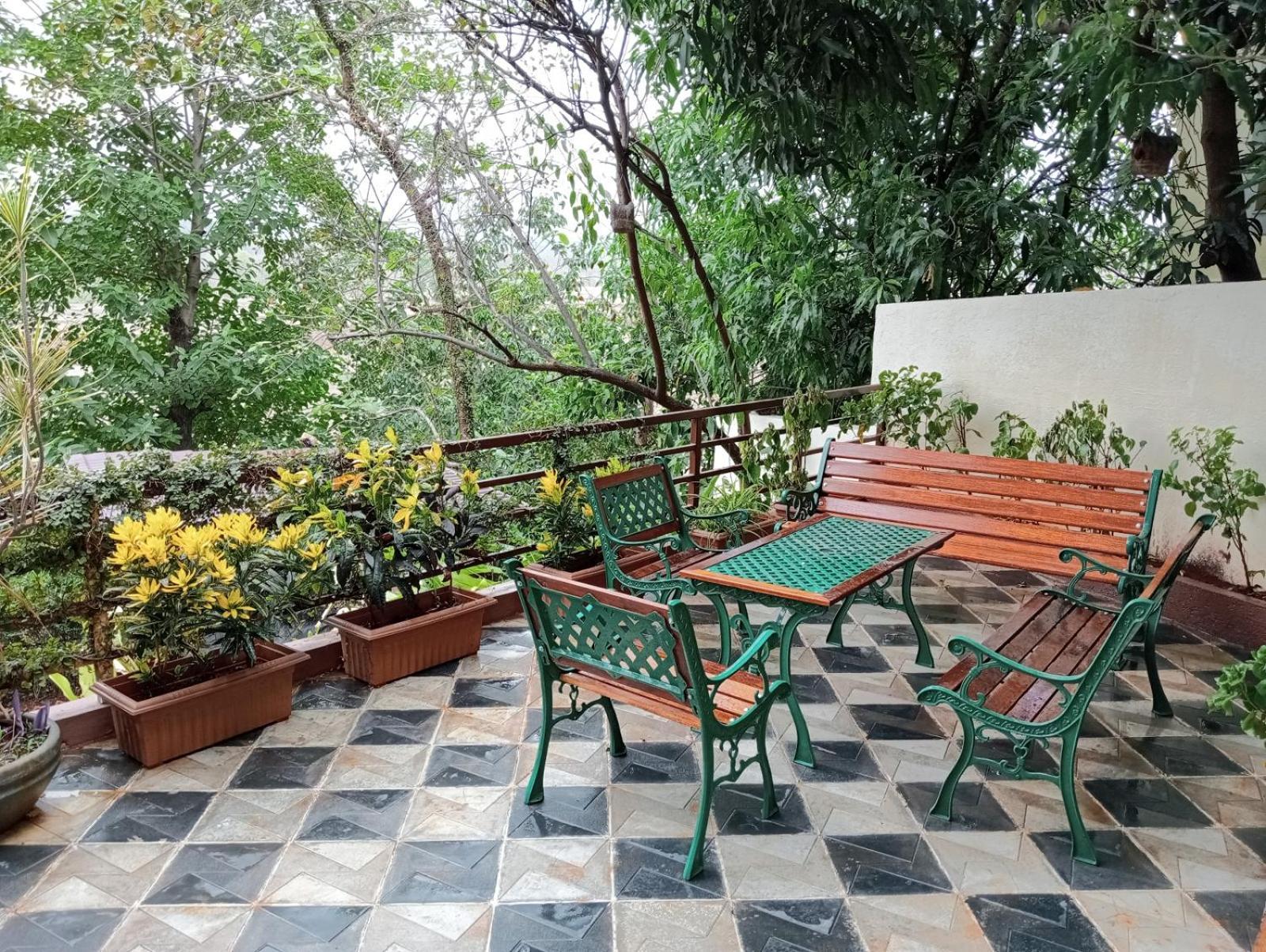 Karjat Villa  Exteriör bild